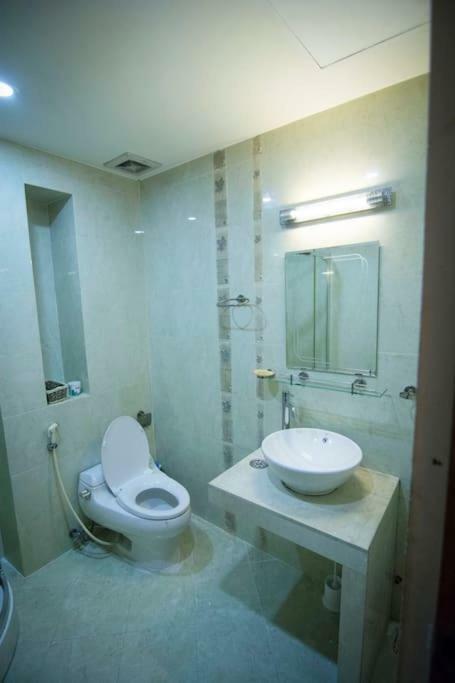 The Wooden Apartments - In The Heart Of Ben Thanh Ho Chi Minh City Exterior photo